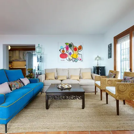 Vila Dog Friendly Beatriz Pool & View